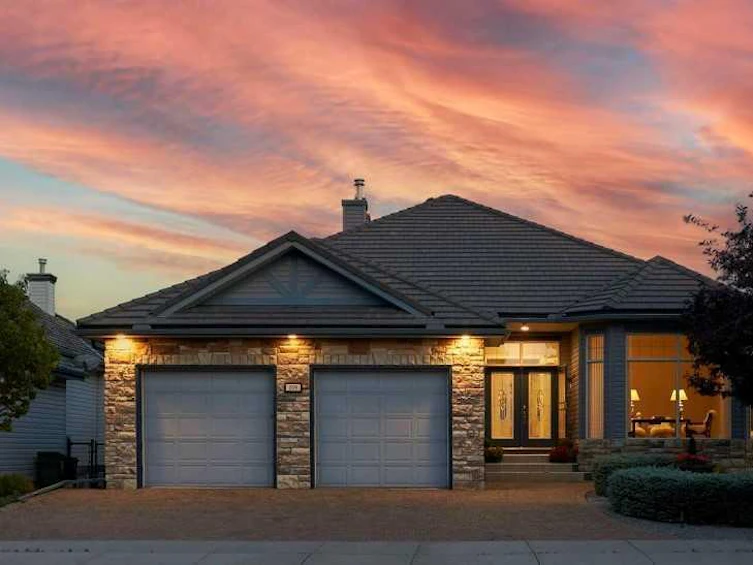 159 Rocky Ridge Drive Northwest, Calgary, AB, T3G 4M1