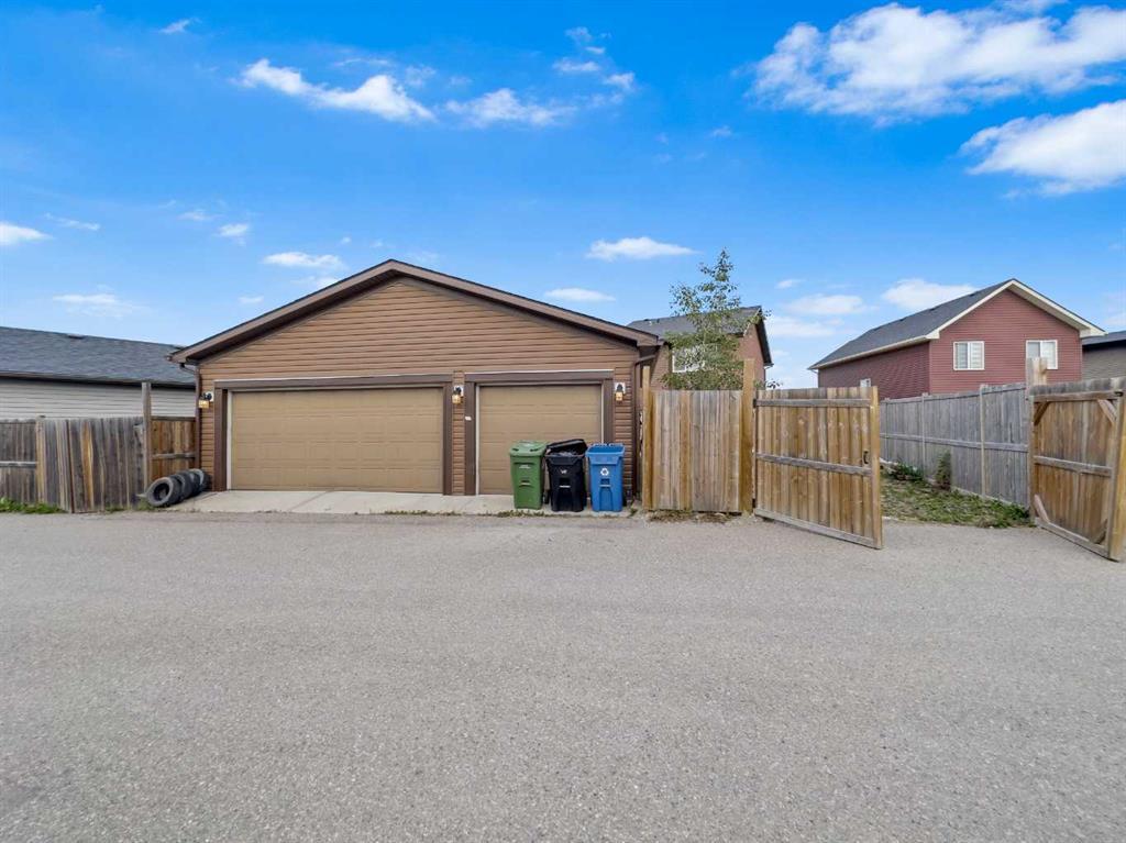 18 Evansdale Court Northwest, Calgary, AB, T3P 0C1