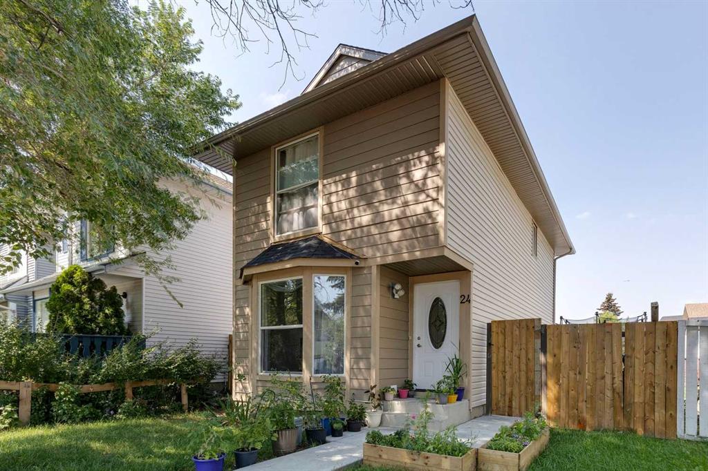 24 Edgeburn Crescent Northwest, Calgary, AB, T3A 4H9