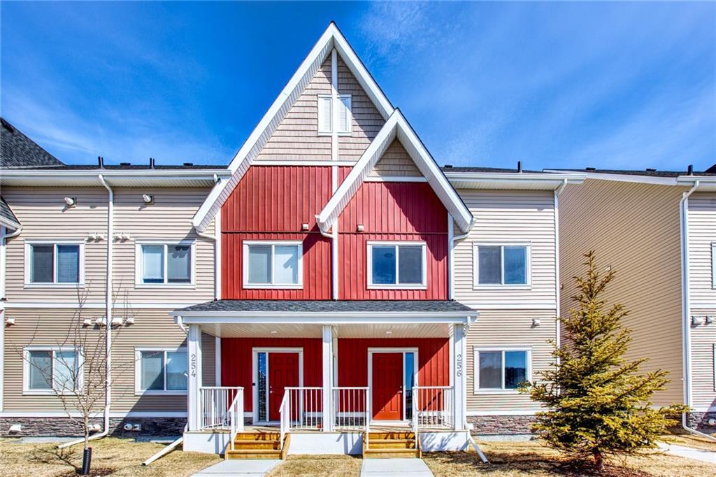 256 NE Red Embers Wy  