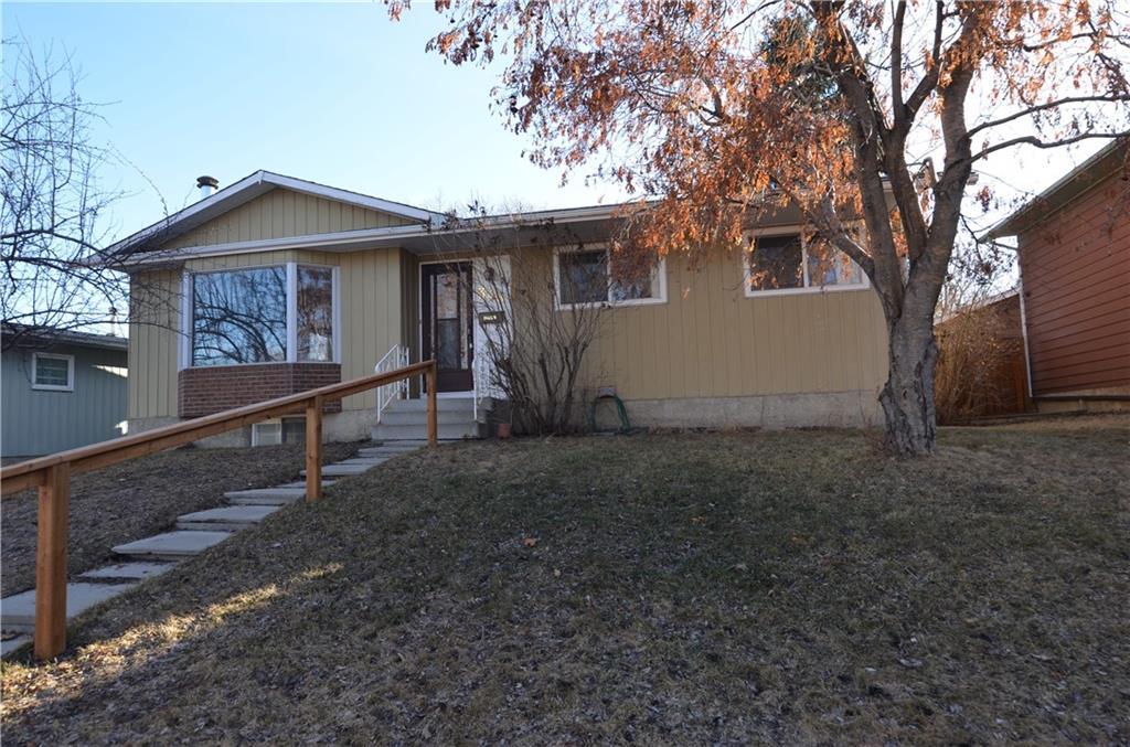 348 SE Queen Tamara Wy  