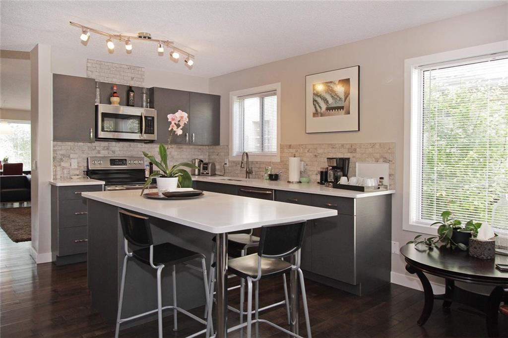 150 SW Sierra Morena Gr  