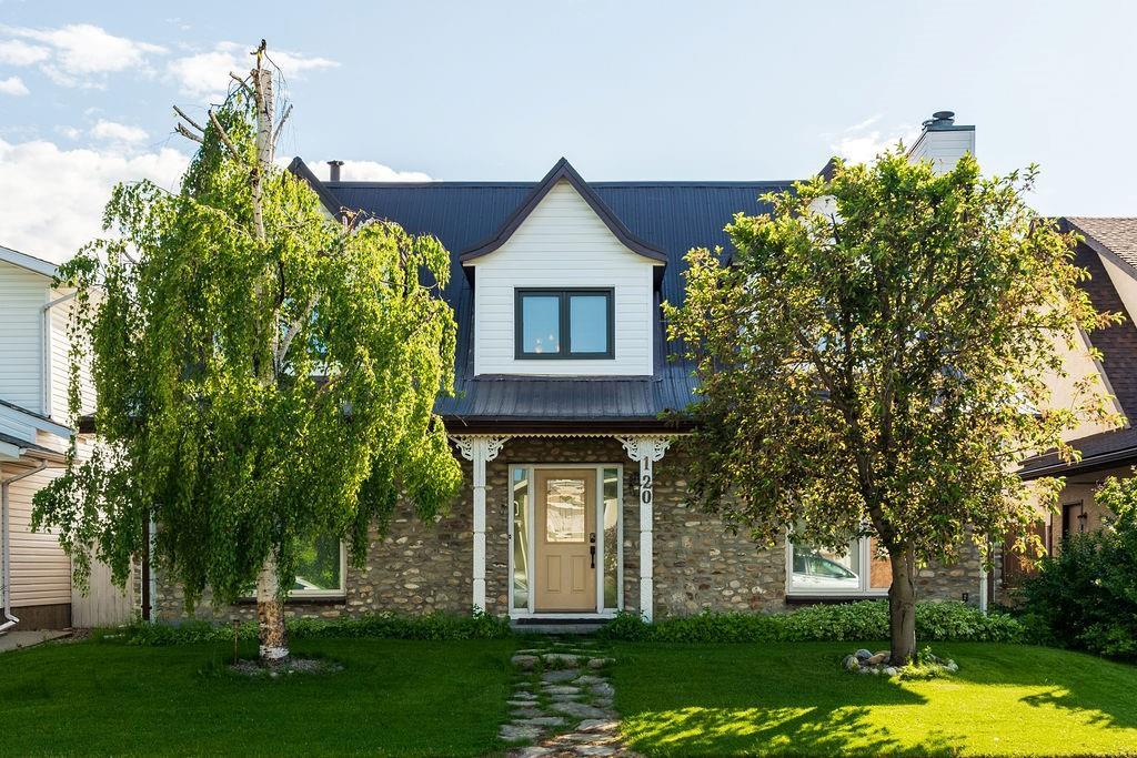 120 SW Woodborough Rd  