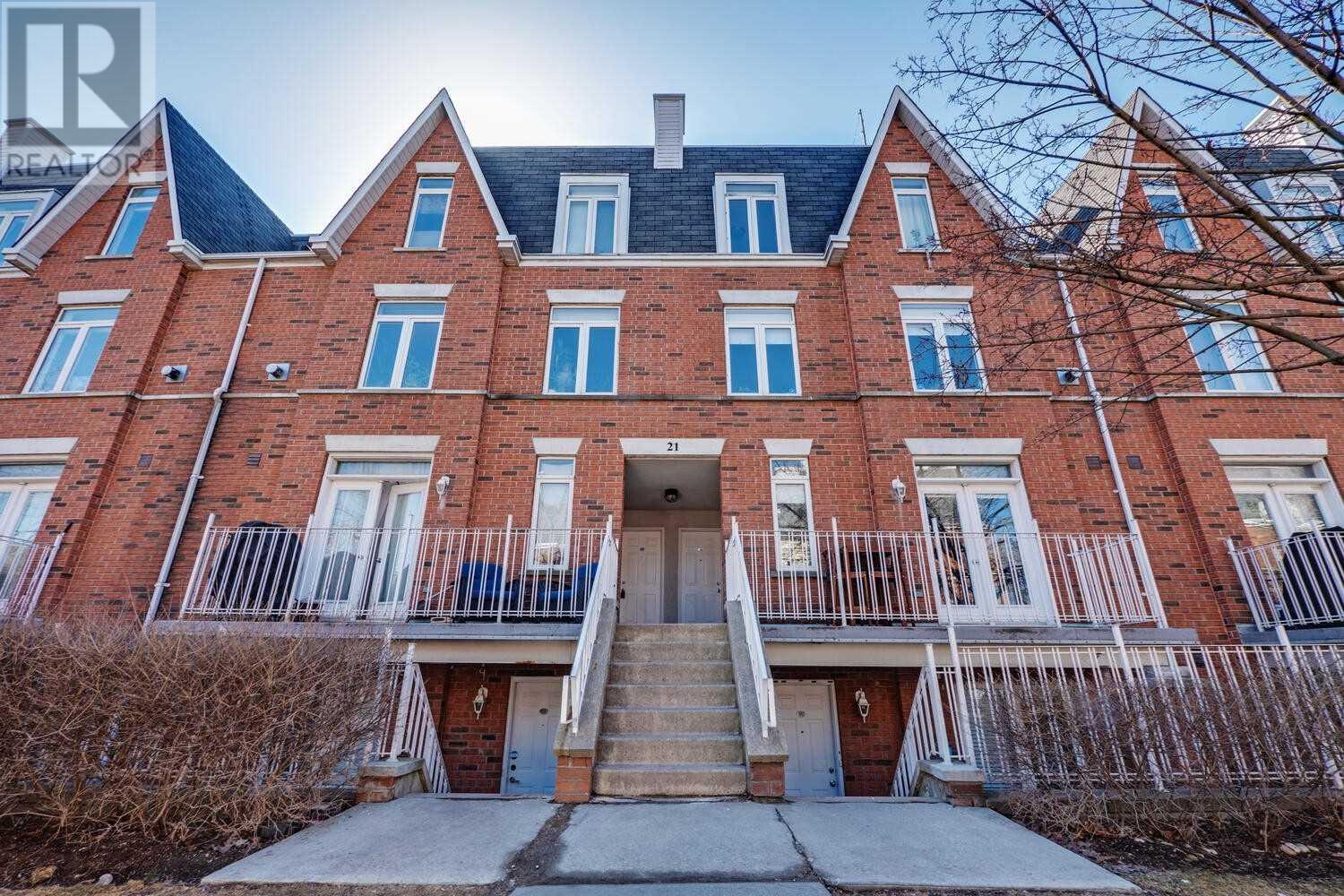 #2105 -21 Sudbury St  