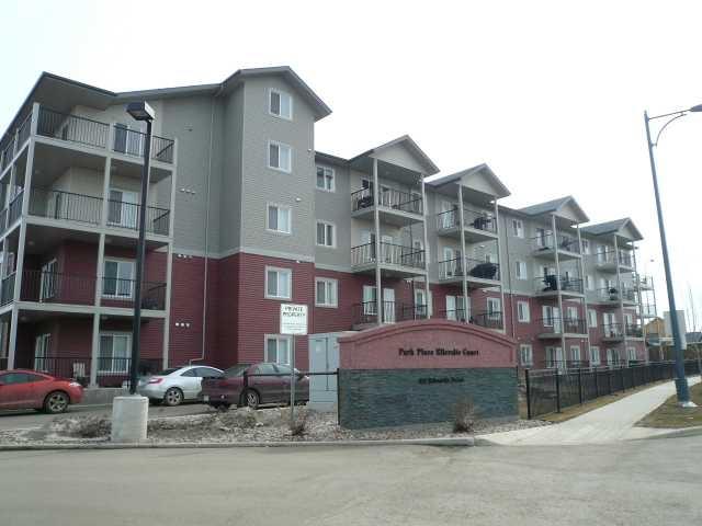 203-111 SW Edwards Dr