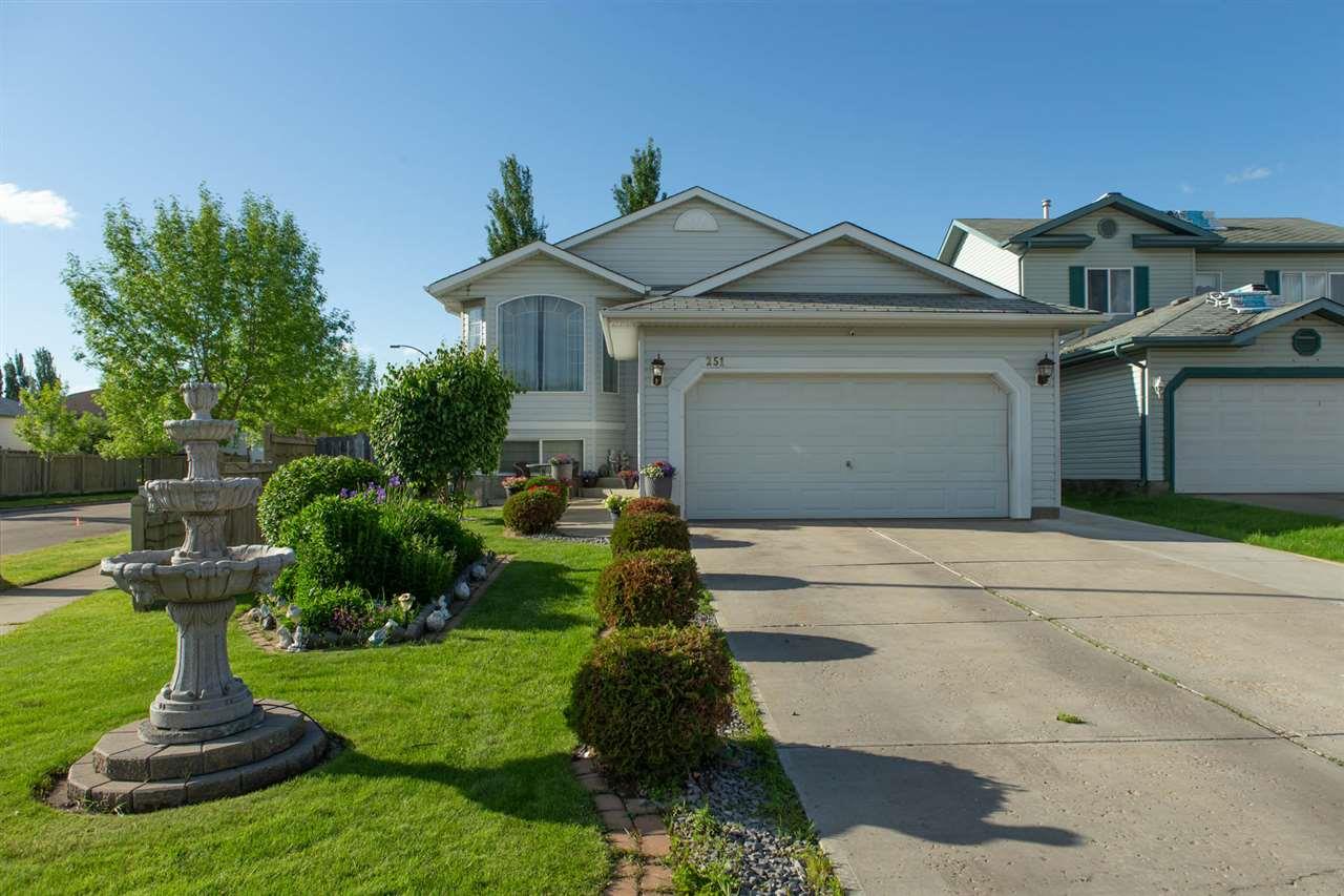251 NW Dunvegan Rd