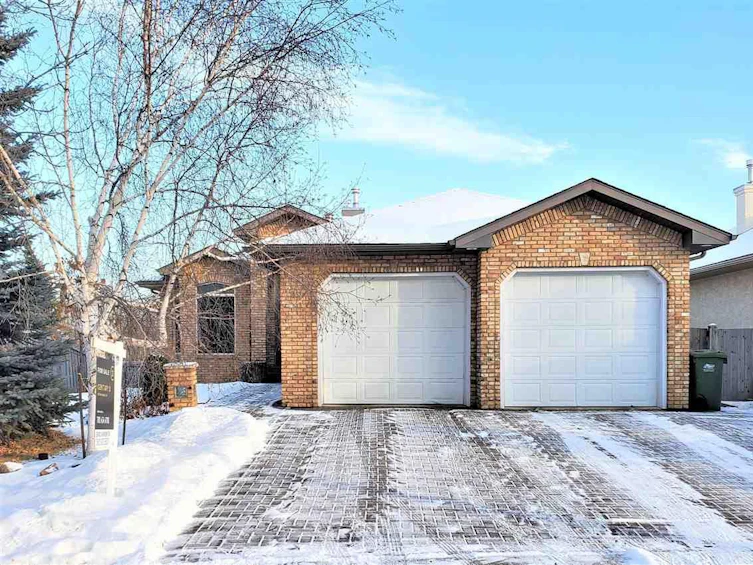 39 Oakdale Place, St. Albert, AB, T8N 6L7