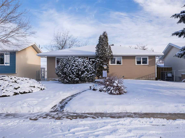 30 Brookside Cr, Spruce Grove, AB, T7X 1B9