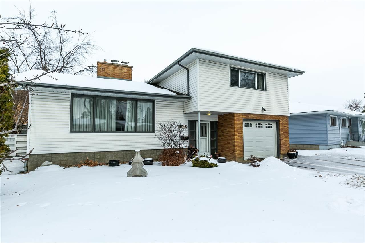 16108 88 Av NW