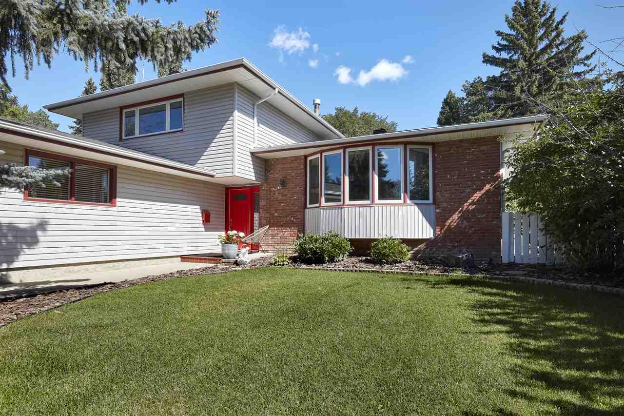 12624 52 Av NW  