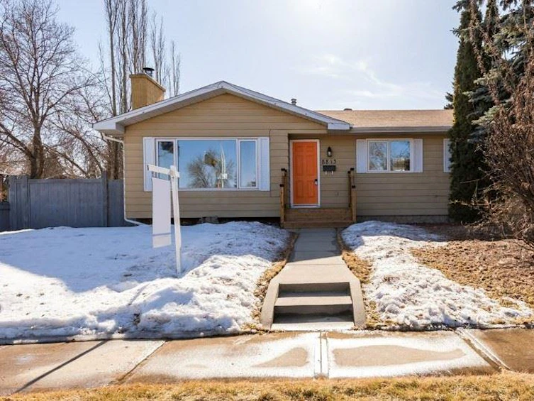 8813 99 Avenue, Fort Saskatchewan, AB, T8L 2Y4