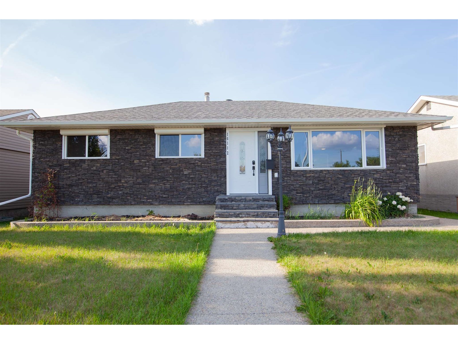 16112 109a Avenue NW, Edmonton, AB, T5P 1C4