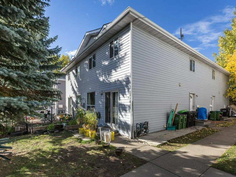 1, 2, 3, 4-3408 37 Street NW, Edmonton, AB, T6L 6L1