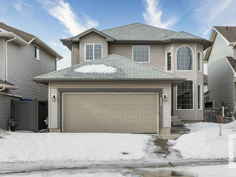 3722 12 Street NW, Edmonton, AB, T6T 0G3