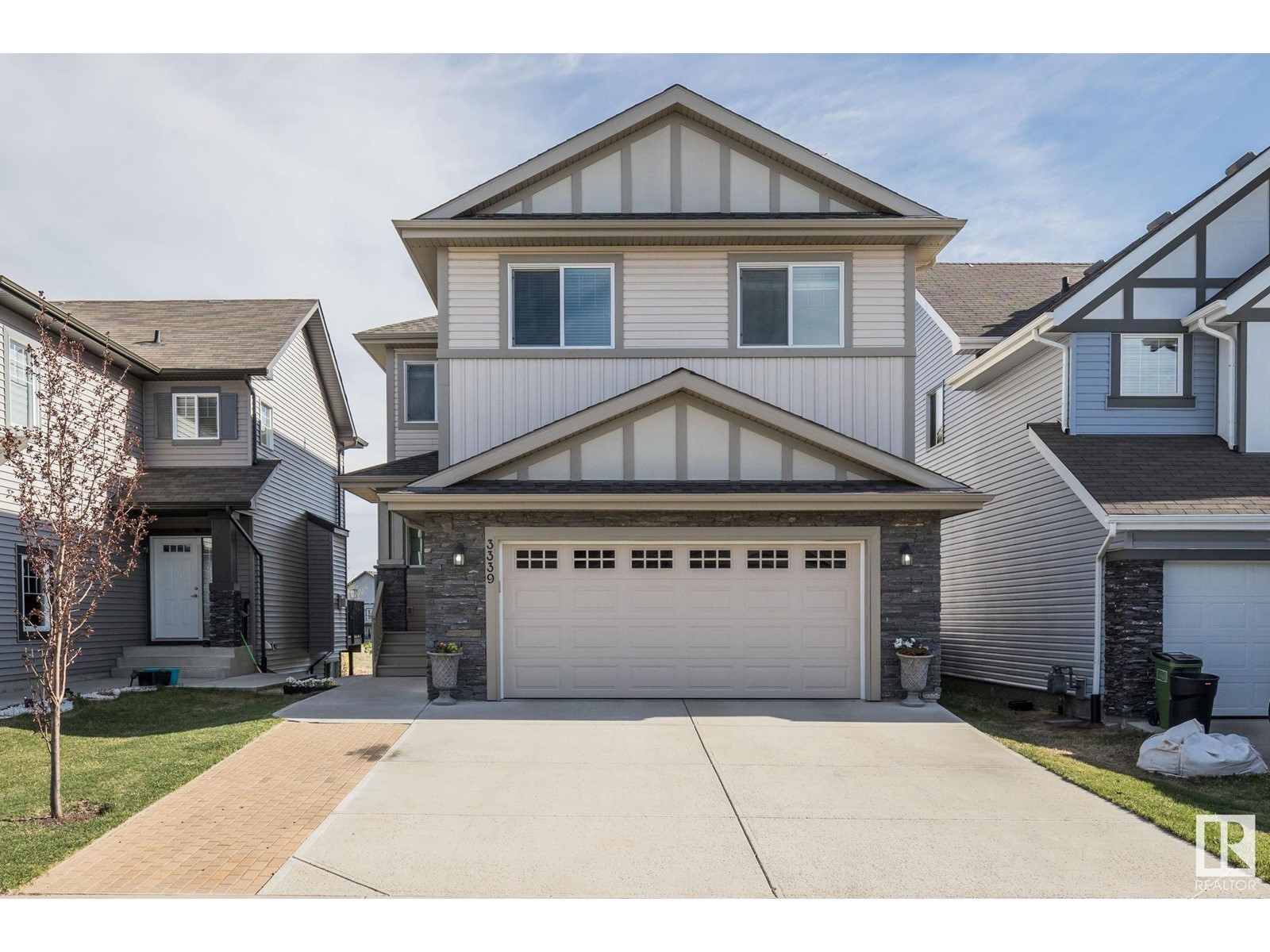3339 17b Avenue NW, Edmonton, AB, T6T 0P3