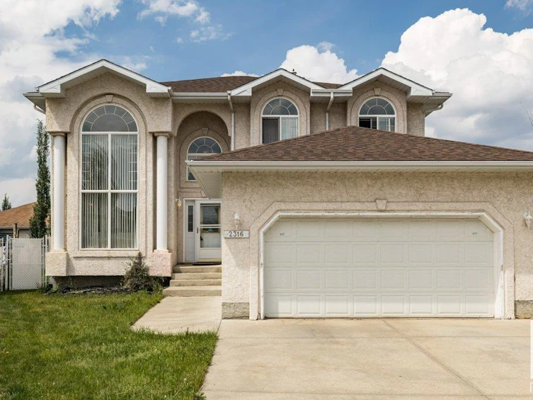 2316 Kaasa Road E, Edmonton, AB, T6L 6Z7