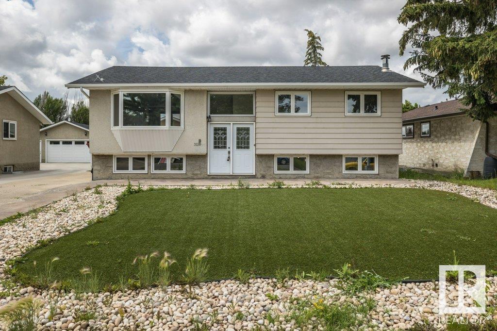 3220 75 Street NW, Edmonton, AB, T6K 1J2