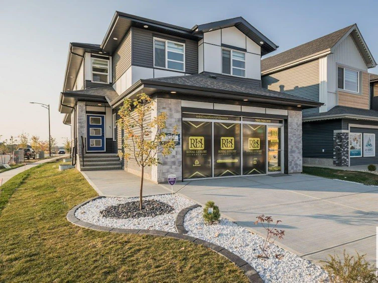 5226 Kimball Cr SW, Edmonton, AB, T6W 4Z2