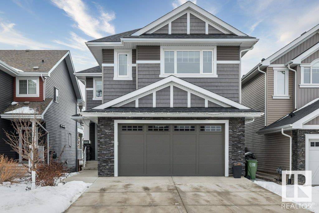 16507 17 Avenue SW, Edmonton, AB, T6W 2Z7