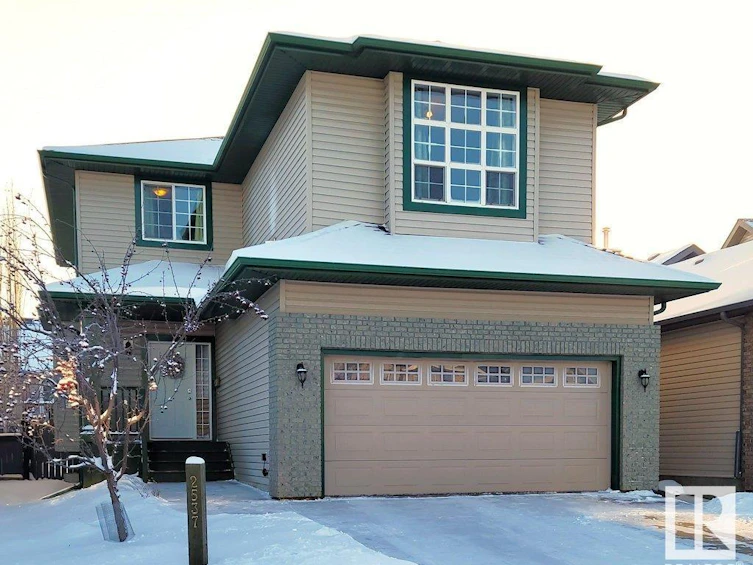 2537 Bell Co SW, Edmonton, AB, T6W 1J9