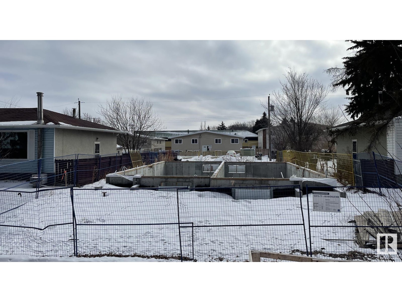 10415 68 Avenue NW, Edmonton, AB, T6H 2A8