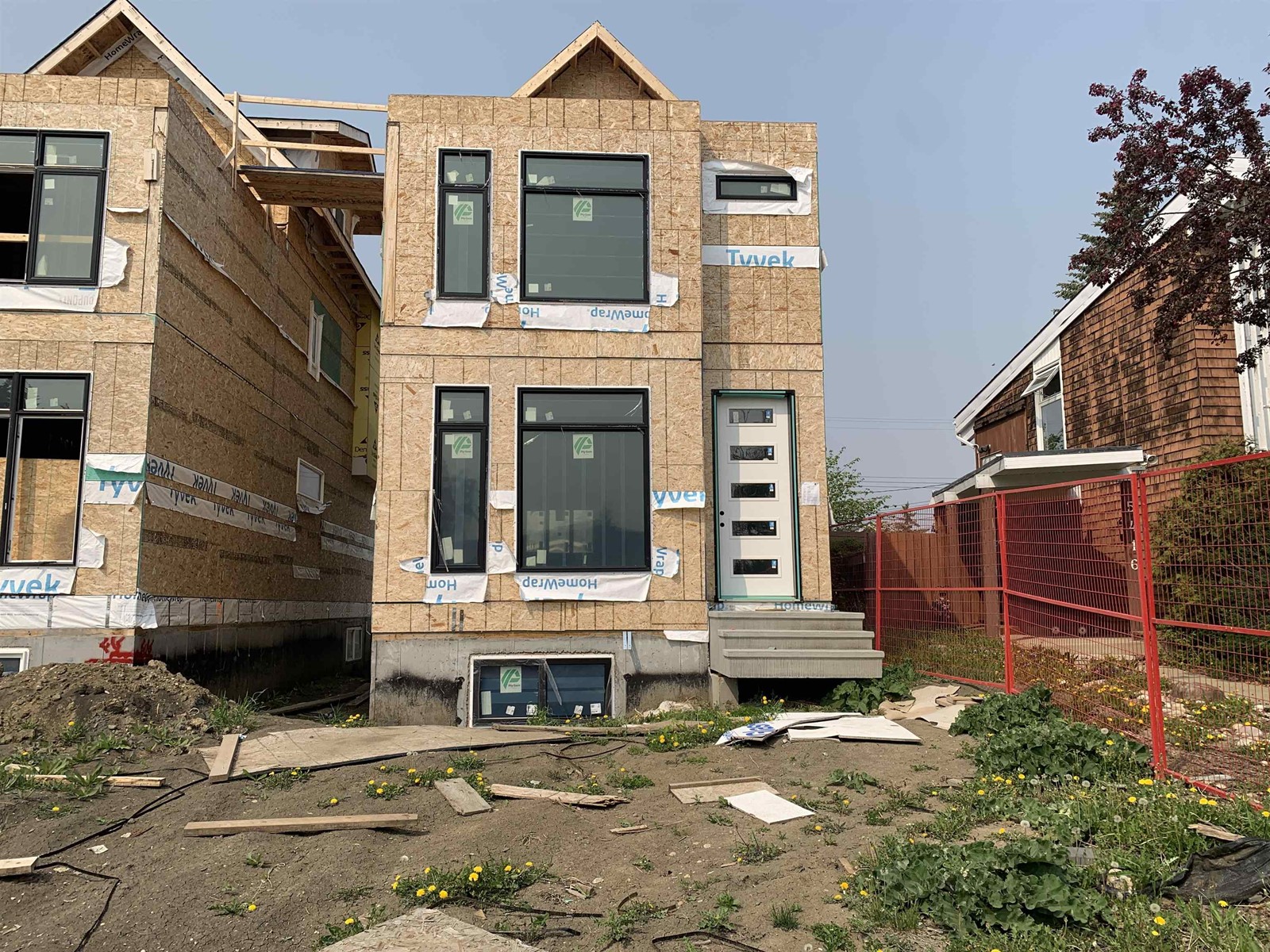 5414 114b Street NW, Edmonton, AB, T6H 3N6