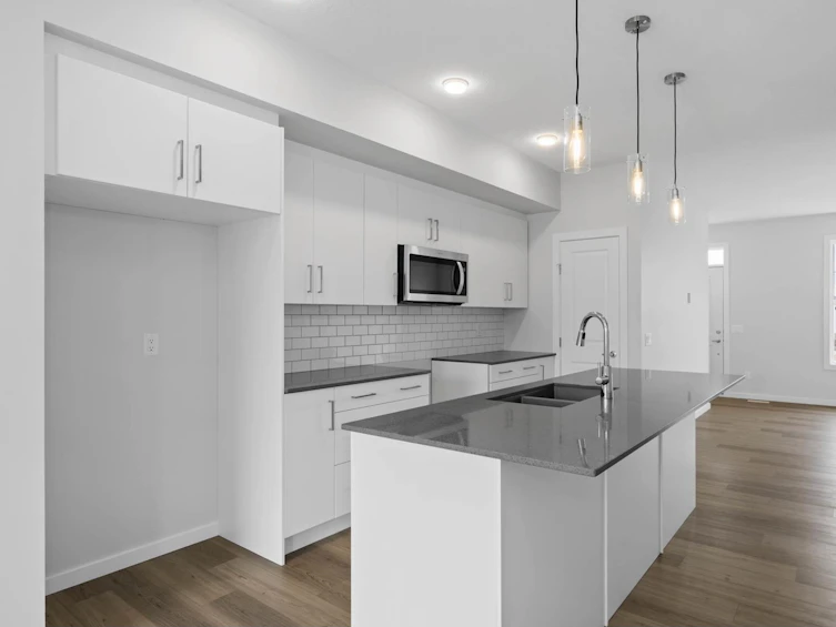 2081 Maple Road NW, Edmonton, AB, T6T 2S8