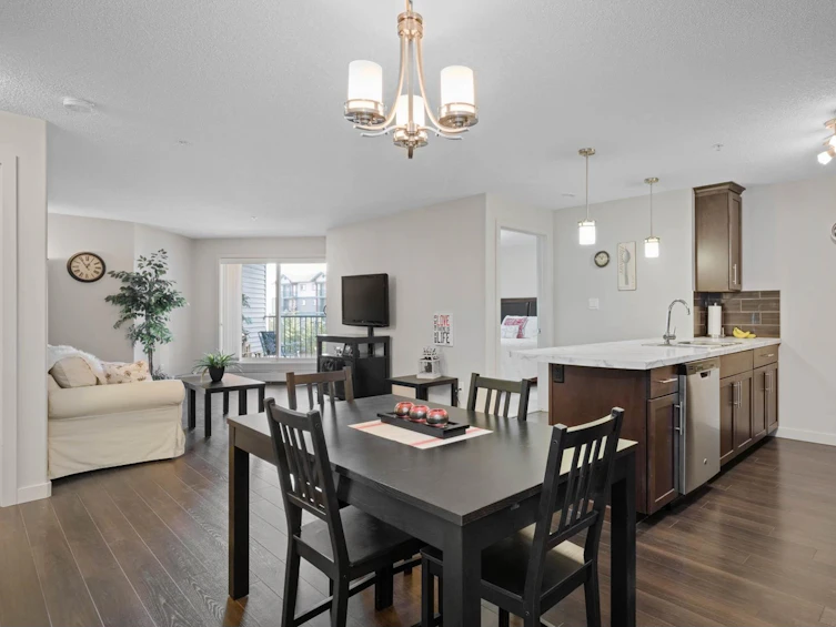 310-6084 Stanton Drive SW, Edmonton, AB, T6X 0Z4
