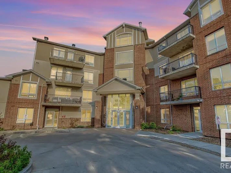 228-6315 135 Avenue NW, Edmonton, AB, T5A 5J7