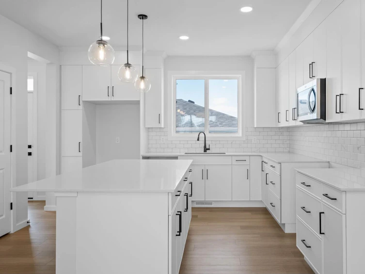 7012 54 Avenue, Beaumont, AB, T4X 2Z9