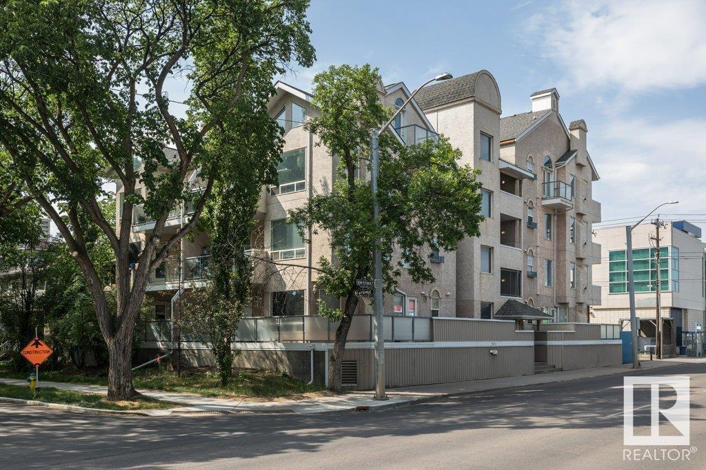201-8108 109 Street NW, Edmonton, AB, T6G 2V7