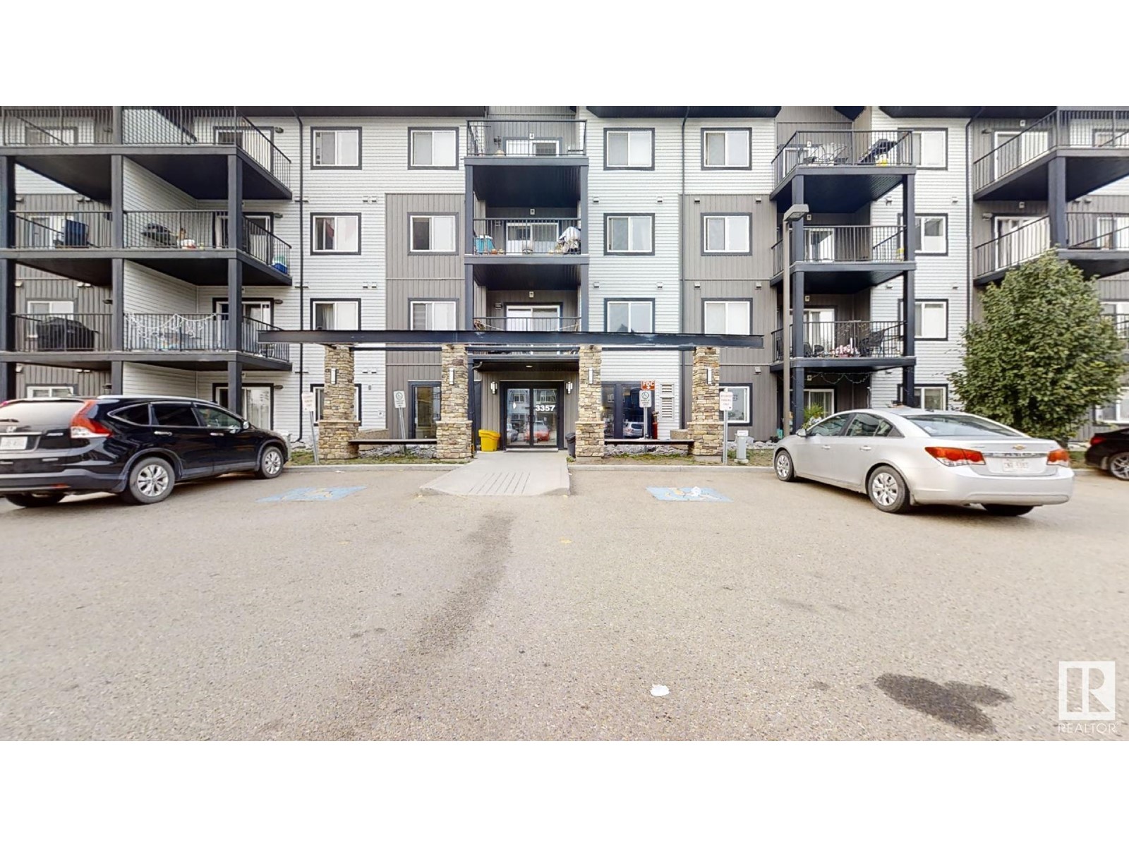 224-3357 16a Avenue NW, Edmonton, AB, T6T 0V4