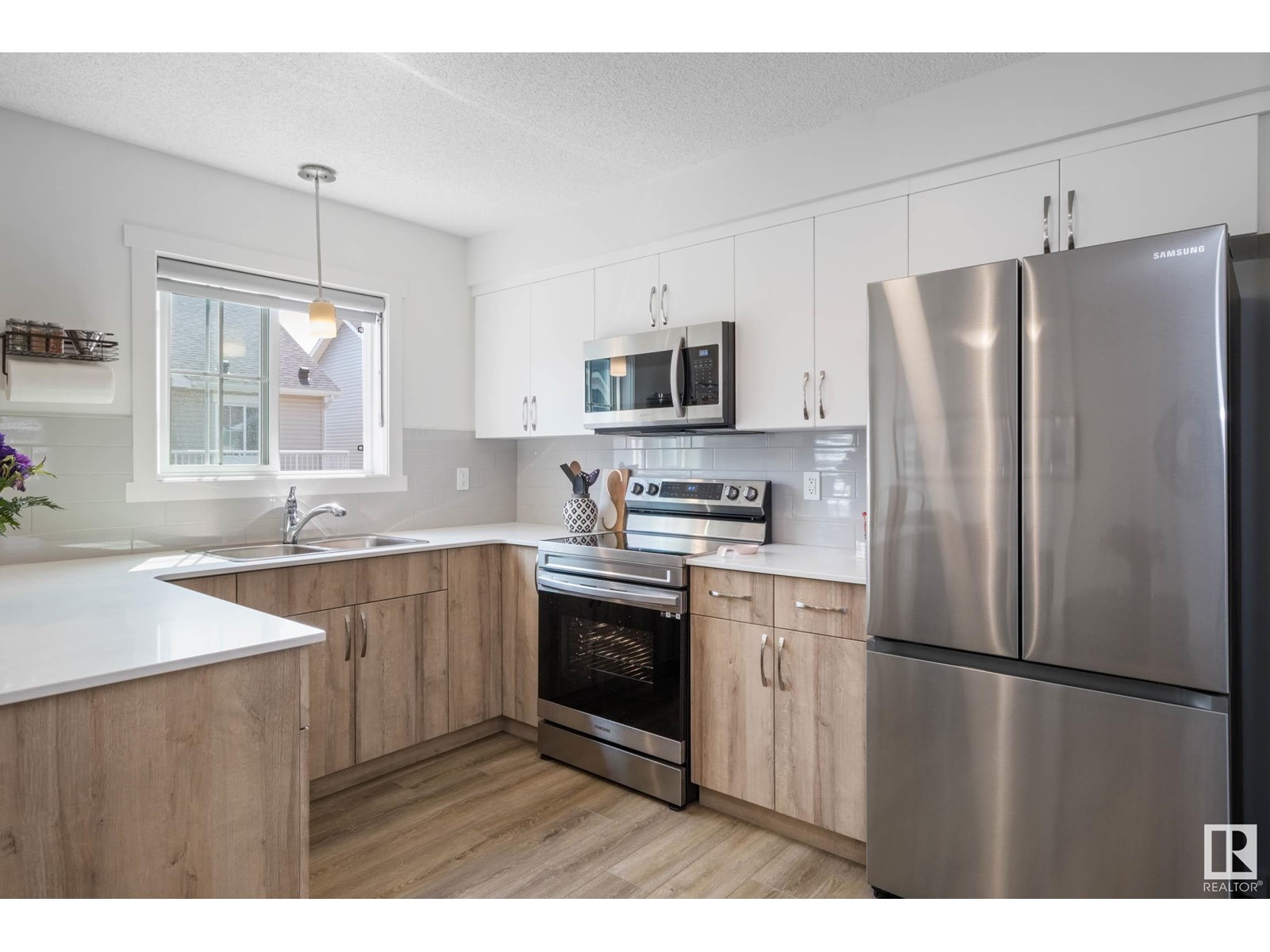 34-1110 Daniels Li SW, Edmonton, AB, T6W 4N6