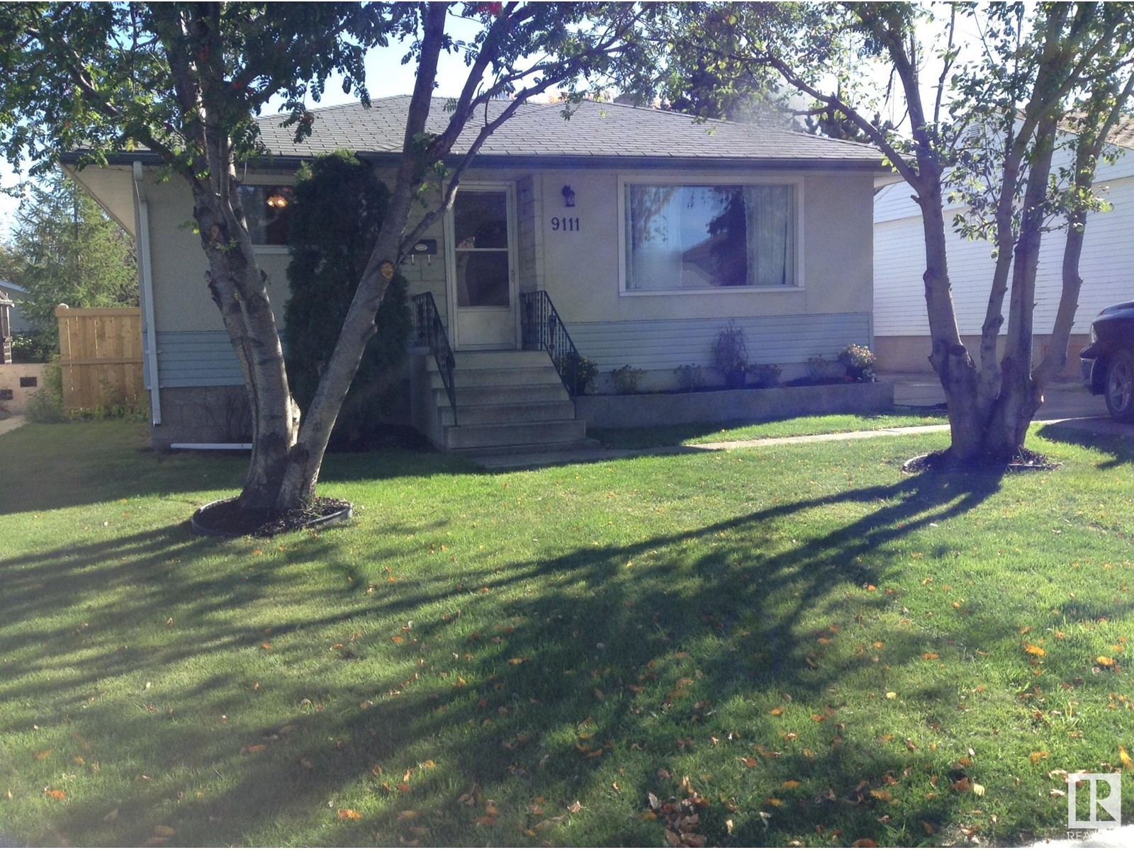 9111 151 Street NW, Edmonton, AB, T5R 1J5