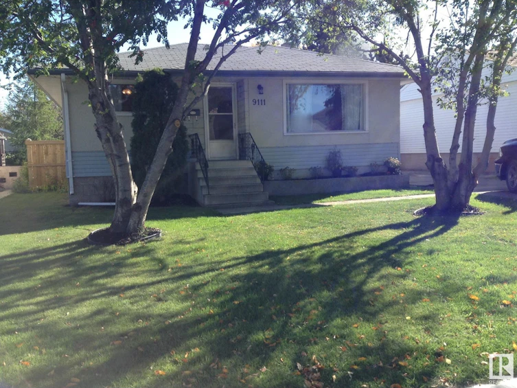 9111 151 Street NW, Edmonton, AB, T5R 1J5