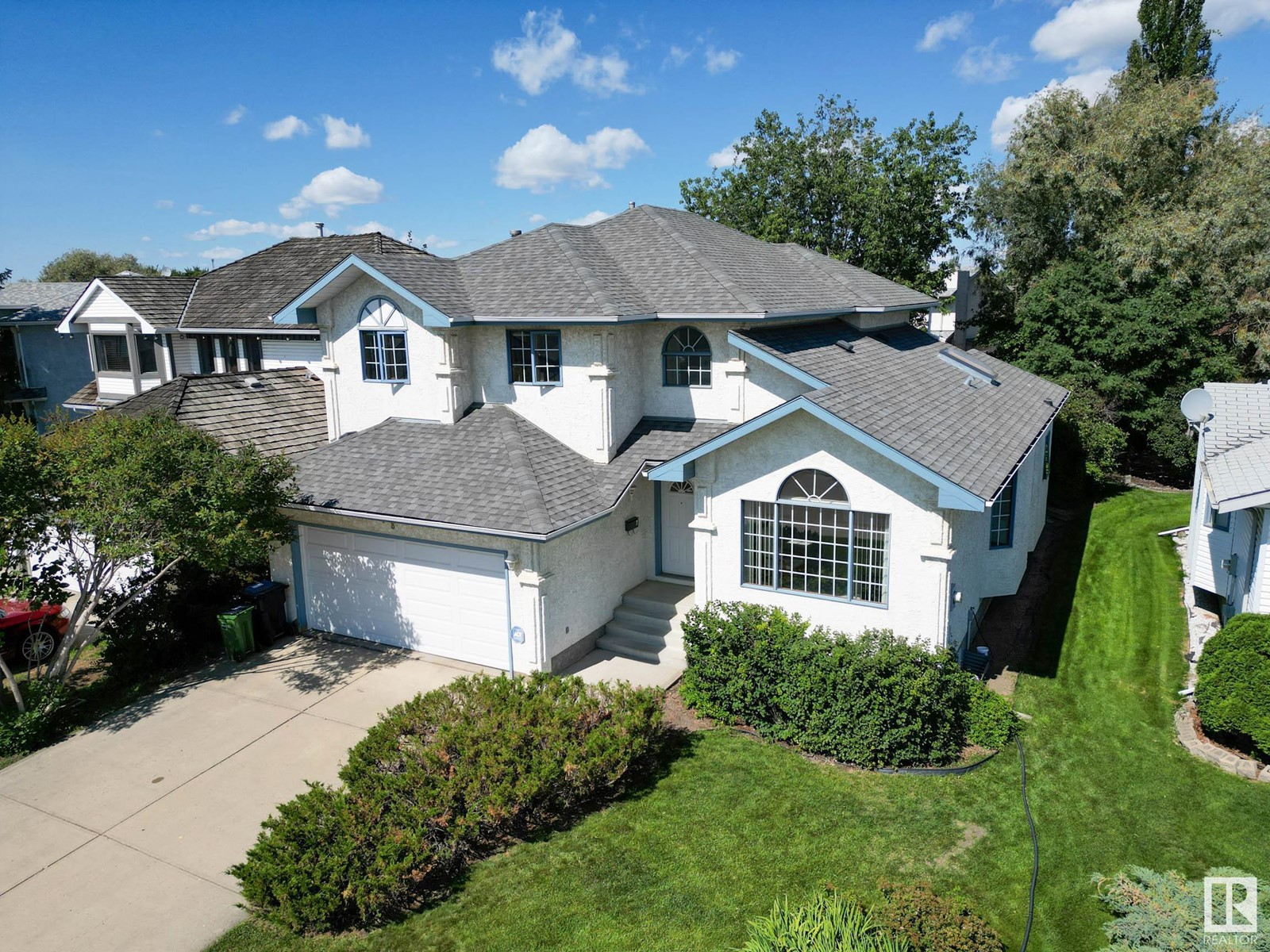 18 Elsinore Place Place NW, Edmonton, AB, T5X 5W3