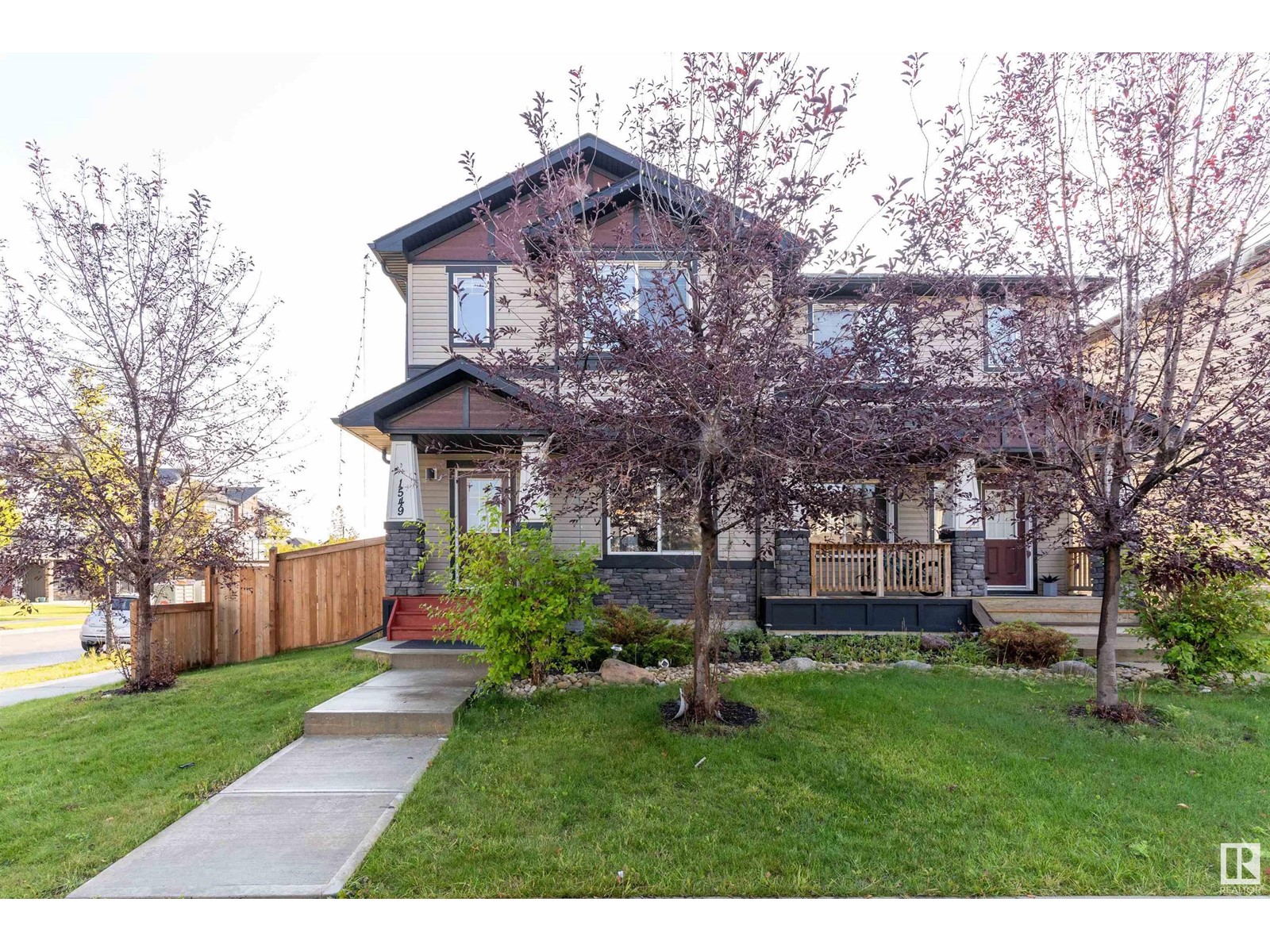 1549 33b Street NW, Edmonton, AB, T6T 0X6