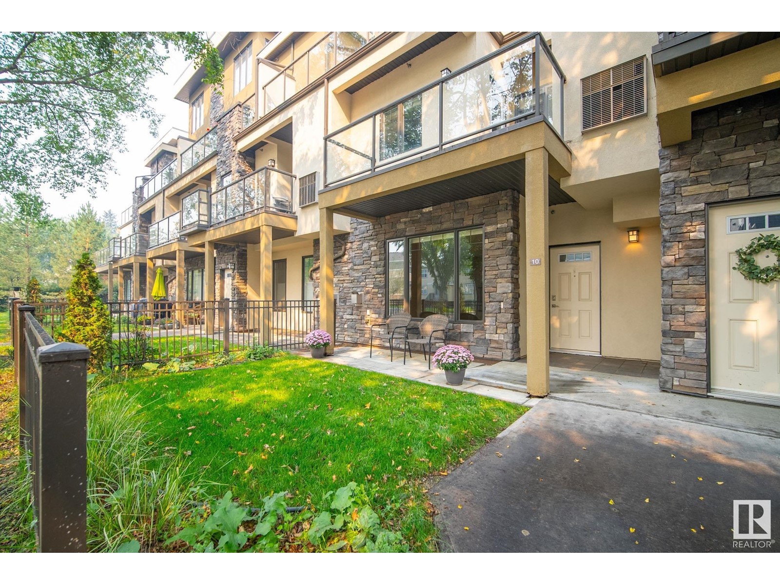 10-11518 76 Avenue NW, Edmonton, AB, T6G 0K7