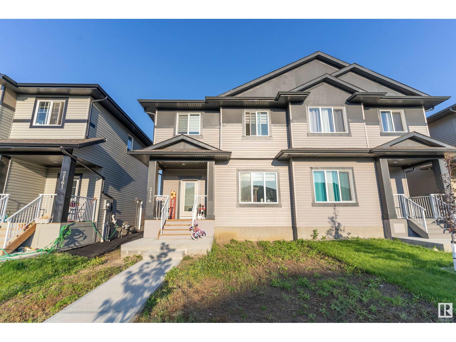 2159 Maple Road NW, Edmonton, AB, T6T 2L4