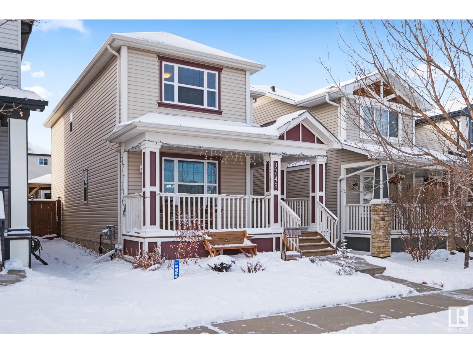 9748 220 Street NW, Edmonton, AB, T5T 4J9