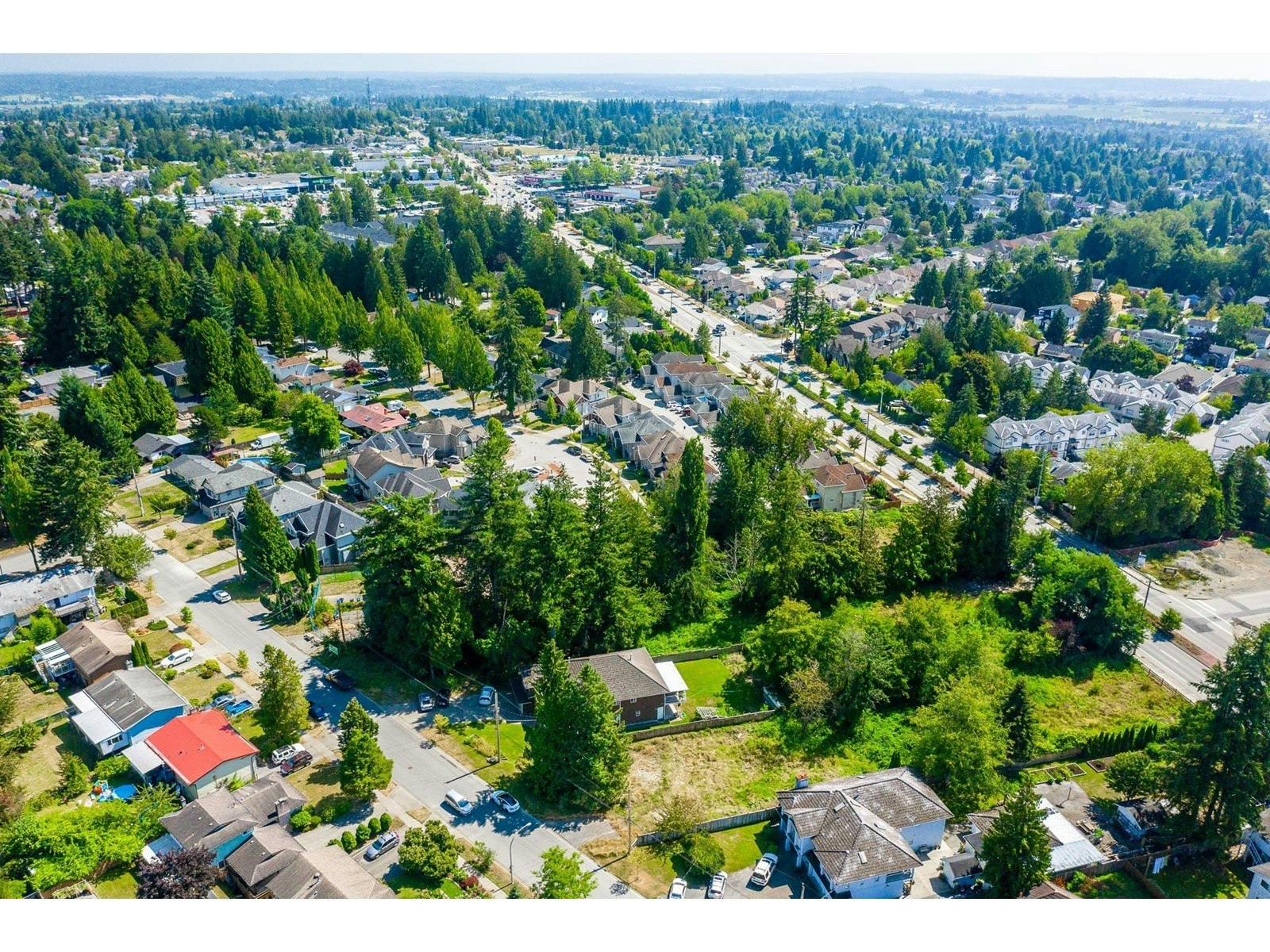 14938 92, Surrey, BC, V3R 1C1 - 2