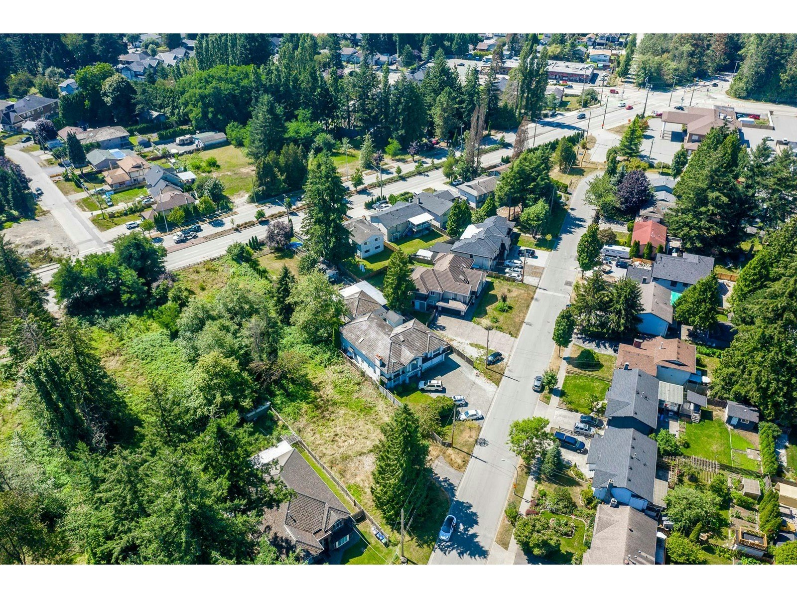 14938 92, Surrey, BC, V3R 1C1 - 3