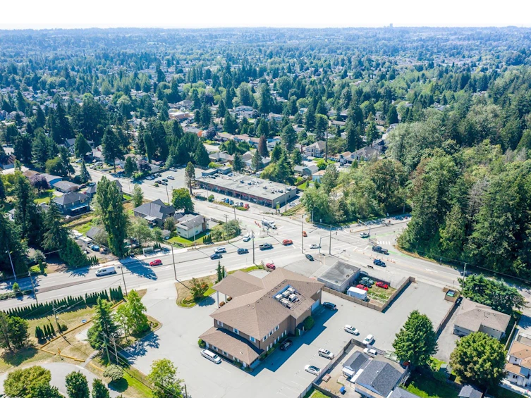 14938 92, Surrey, BC, V3R 1C1 - 12