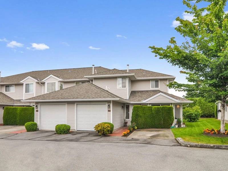 41 - 21928 48th Avenue, Langley BC V3A 8H1