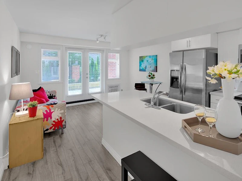 102 - 5650 201a Street, Langley BC V3A 0B3