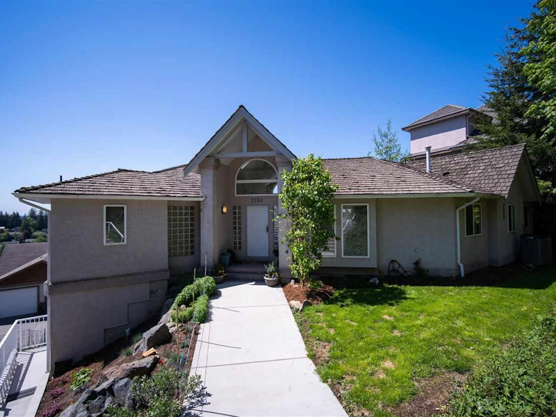 2750 St Moritz Way, Abbotsford BC V3G 1C3