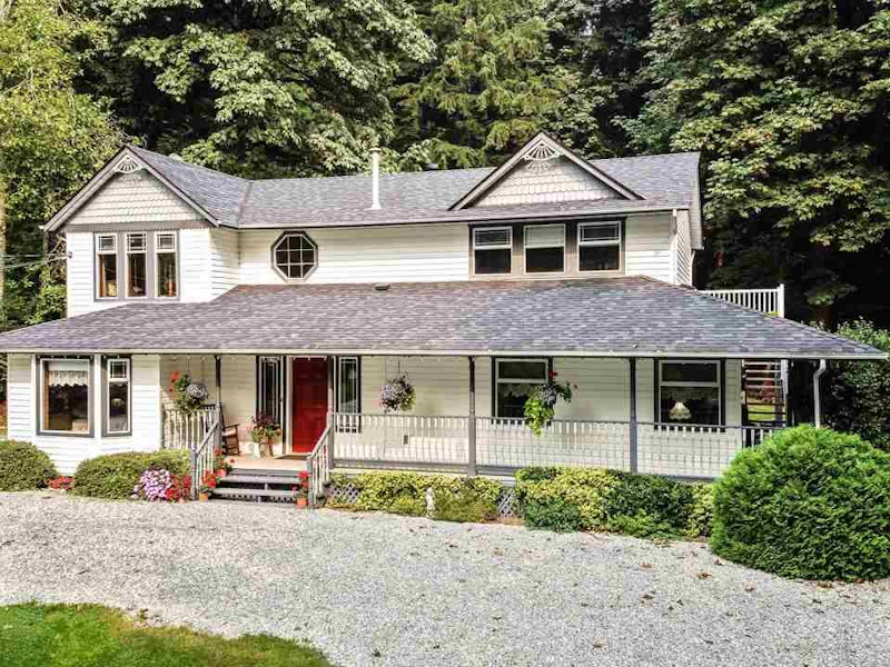 9988 Doyle Street, Mission BC V2V 7E3