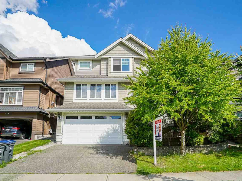 7116 177a Street, Surrey BC V3S 7V3