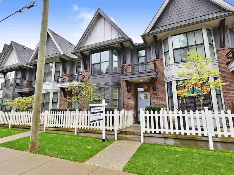 9 - 33460 Lynn Avenue, Abbotsford BC