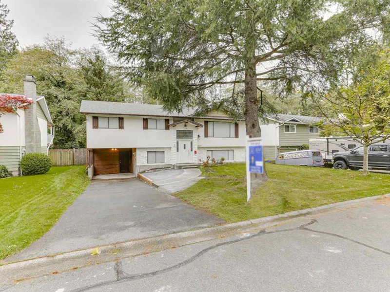 8547 111th Street, Delta BC V4C 7E3